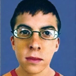 Meet your Posher, Lara